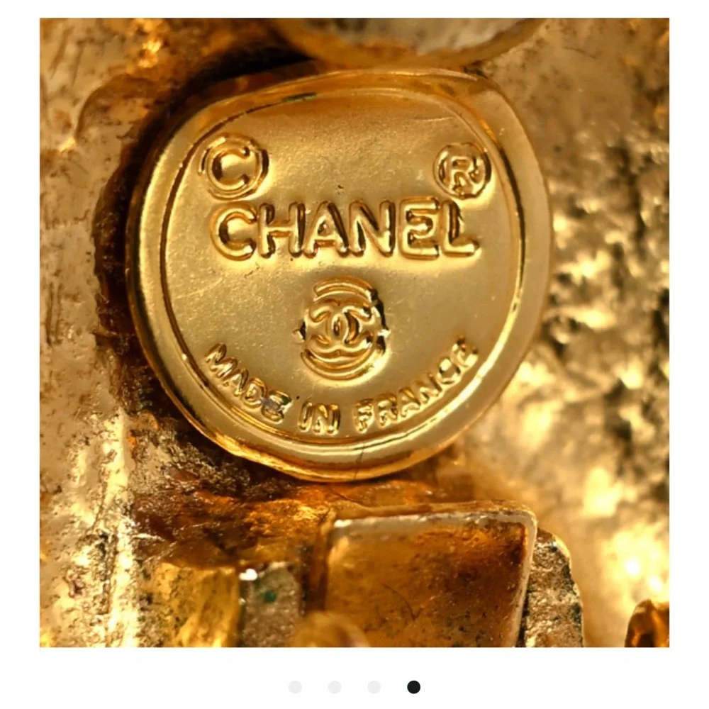 CHANEL Earrings AUTH Coco‎ Logo Mark CC Clip on Gold One Vintage Rare - Picture 9 of 11